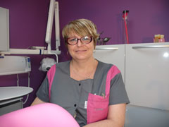 Assistante dentaire Docteur Caroline Revest Chirurgien Dentiste à Aramon 30390 Gard